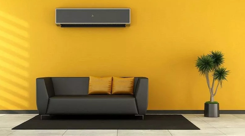 arredamento-casa-moda-2022-colore-ocra-soggiorno-divano